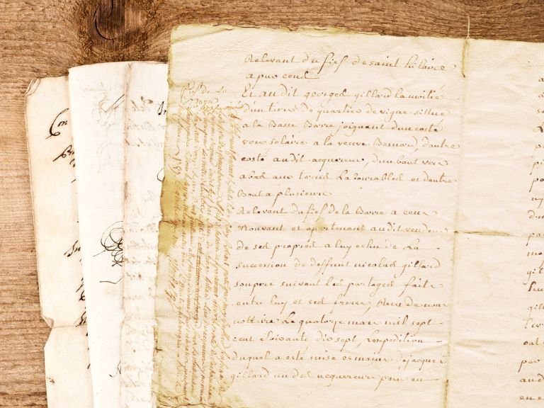 Mentions marginales dans les actes en généalogie à Paris